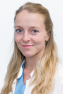 Dr. Juliane Göbel