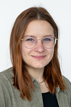 Frenzel, Sarah Sarah Frenzel