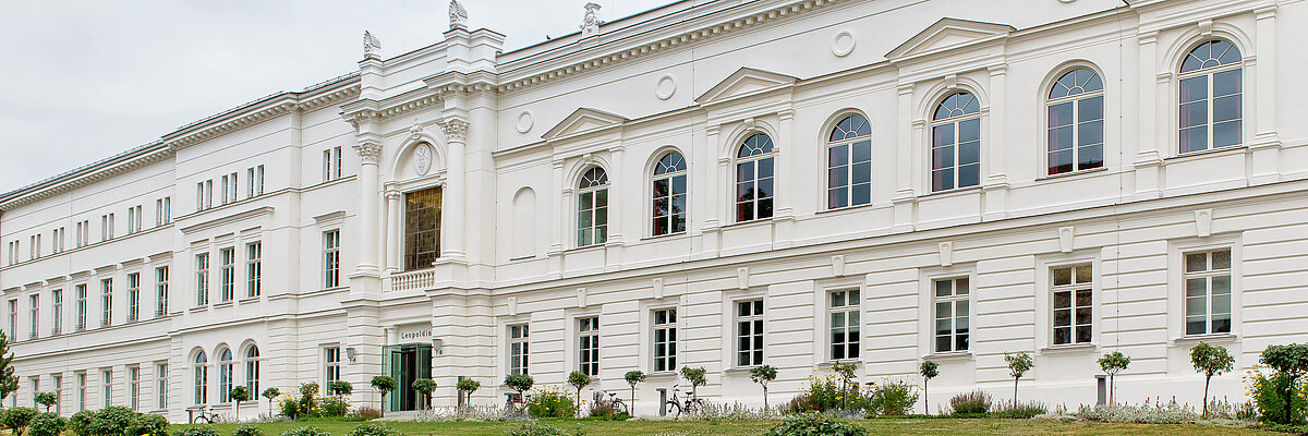 Leopoldina in Halle - Gebäudeansicht